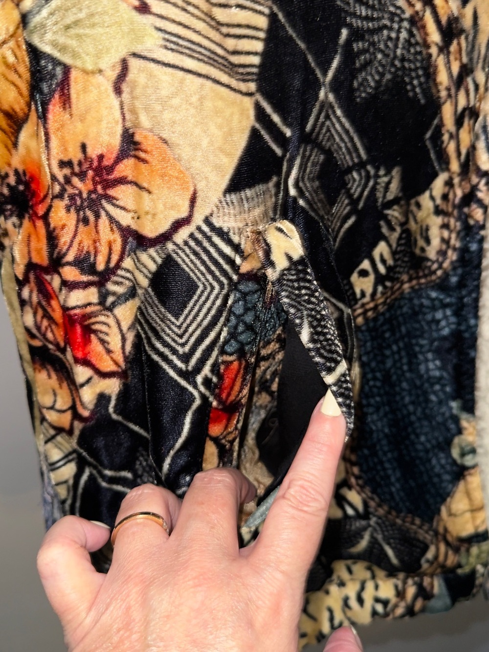 Floral Patchwork Teddy Jacket with Cream Sherpa Collar - Picture 5 of 13